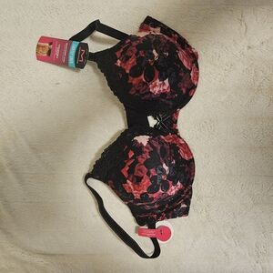 Floral Lace Women's Bra - Black and Red